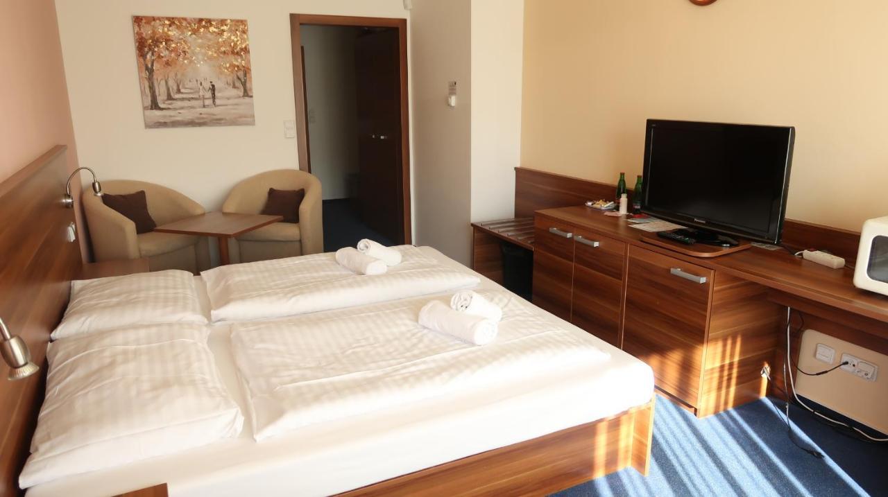 Private Luxury Apartments Frymburk Bagian luar foto
