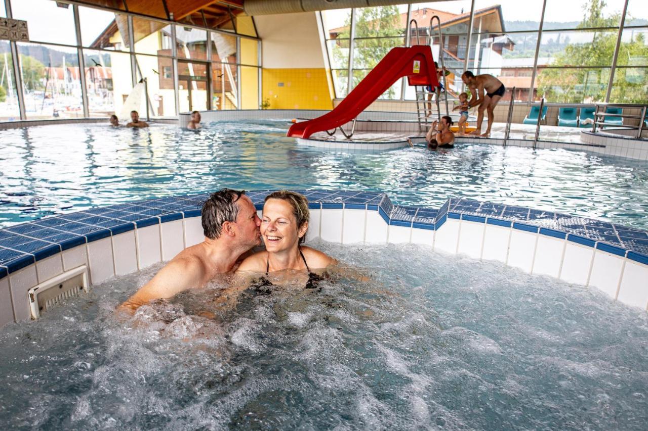 Private Luxury Apartments Frymburk Bagian luar foto